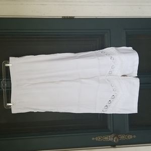 Susan Graver white linen blend cropped pants